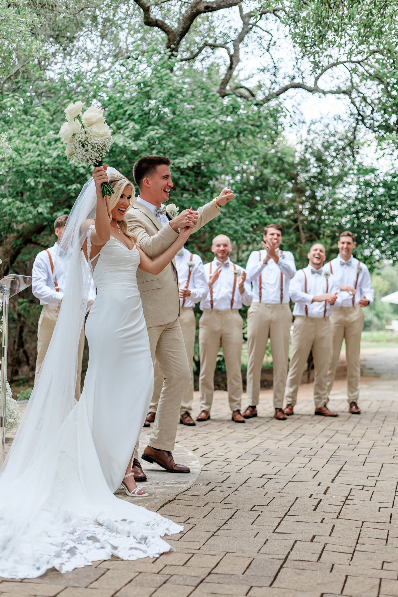 Abilene Texas wedding photographer capturing bride and groom saying vows